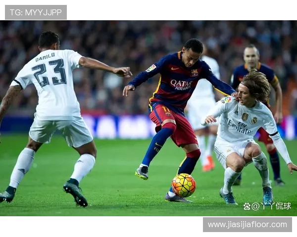 西甲德比大战视频直播全程呈现经典对抗瞬间 西甲德比大战视频直播全程呈现经典对抗瞬间