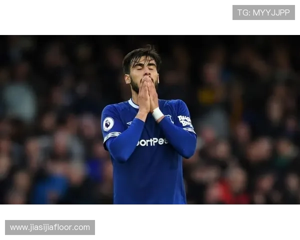 哥伦布机员安德烈戈麦斯正式加盟签约15加1年免签转会消息